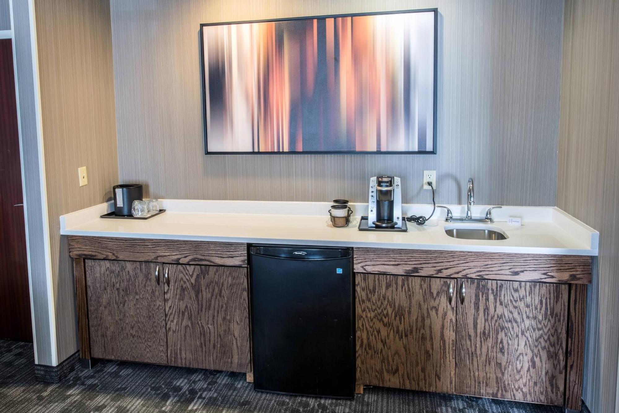 Courtyard By Marriott Norwich Otel Dış mekan fotoğraf
